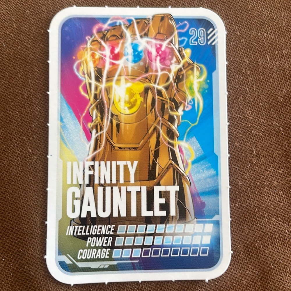 4/$20 Marvel Collectible Card #29 - INFINITY GAUNTLET